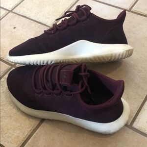 Adidas tubular shadow